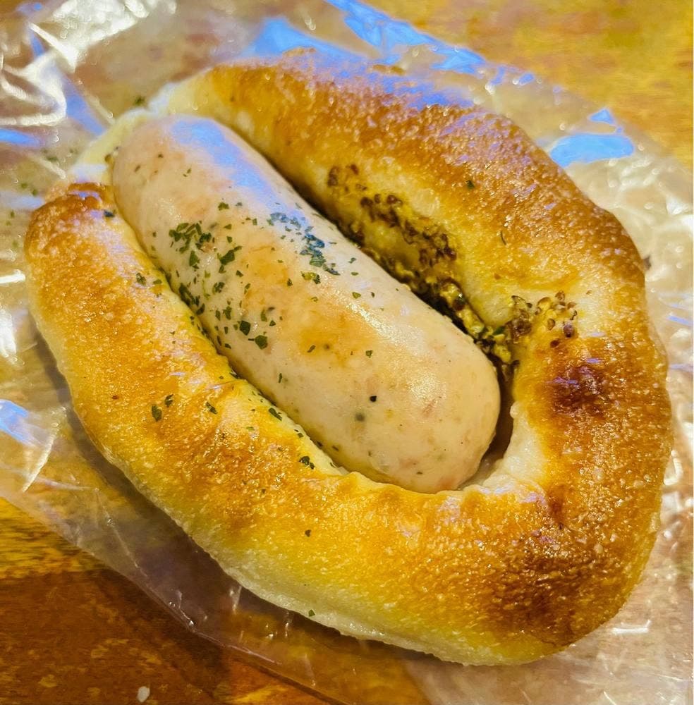 R Baker 立川グリーンスプリングス店