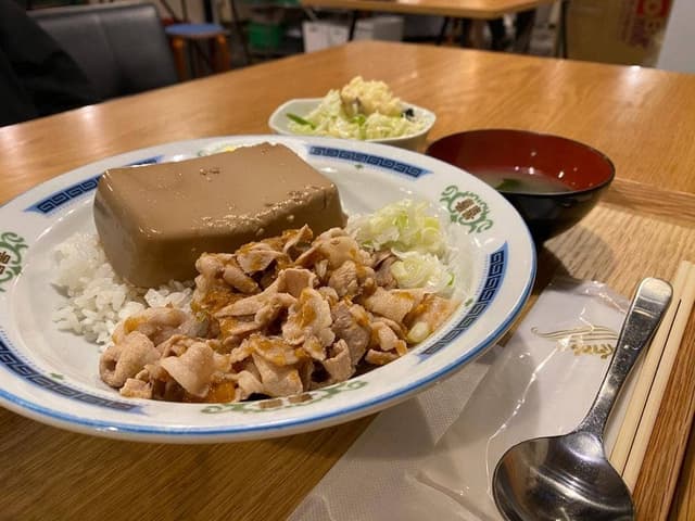 ビル食堂 でら - サブ画像1