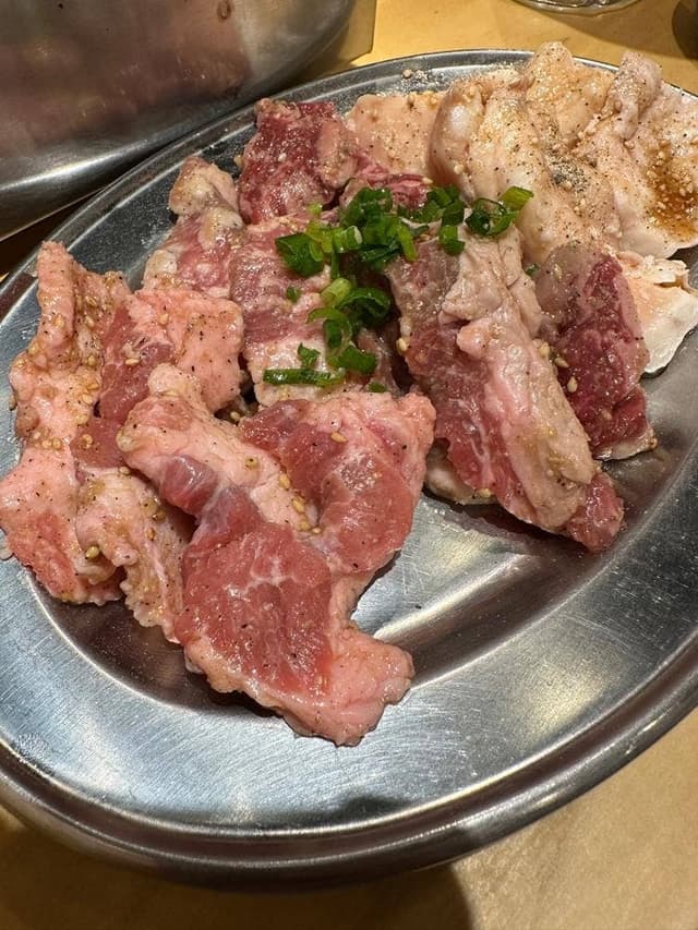 大阪焼肉・ホルモン ふたご 四ッ谷店 - サブ画像3