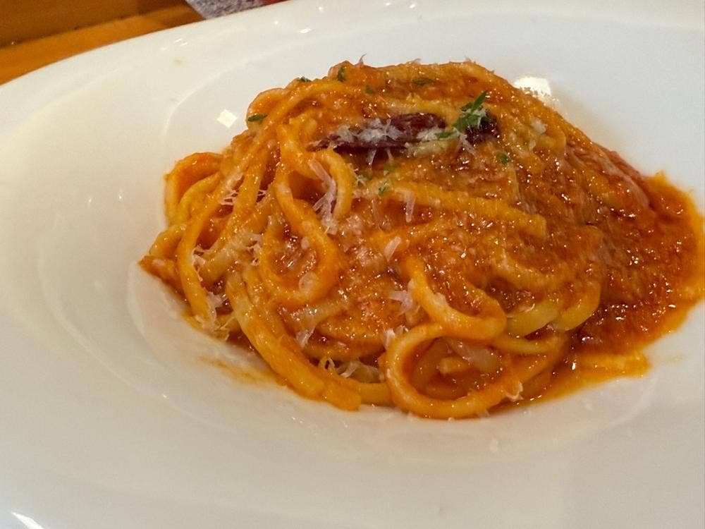 LANTERN Restaurant & Wine Bar