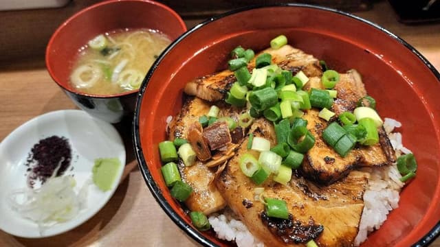 丼ぶり屋 幸丼 東京品川 - サブ画像2