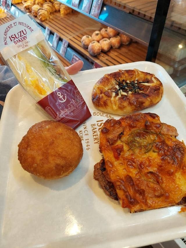 イスズベーカリー 本店 - サブ画像1