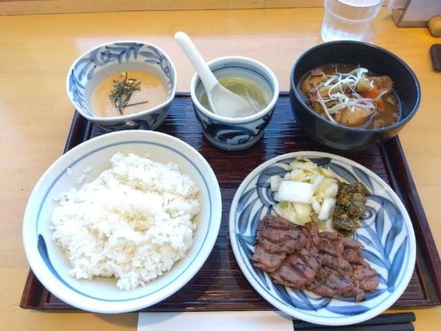 牛たんと和牛焼き 青葉 小田急町田店 - サブ画像1