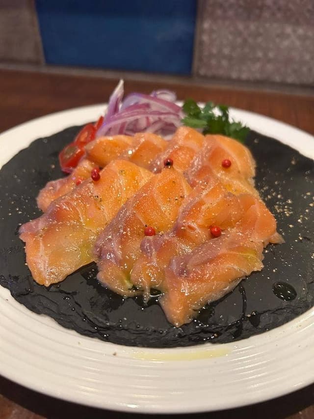 西麻布バル Bratto Terrace - サブ画像3