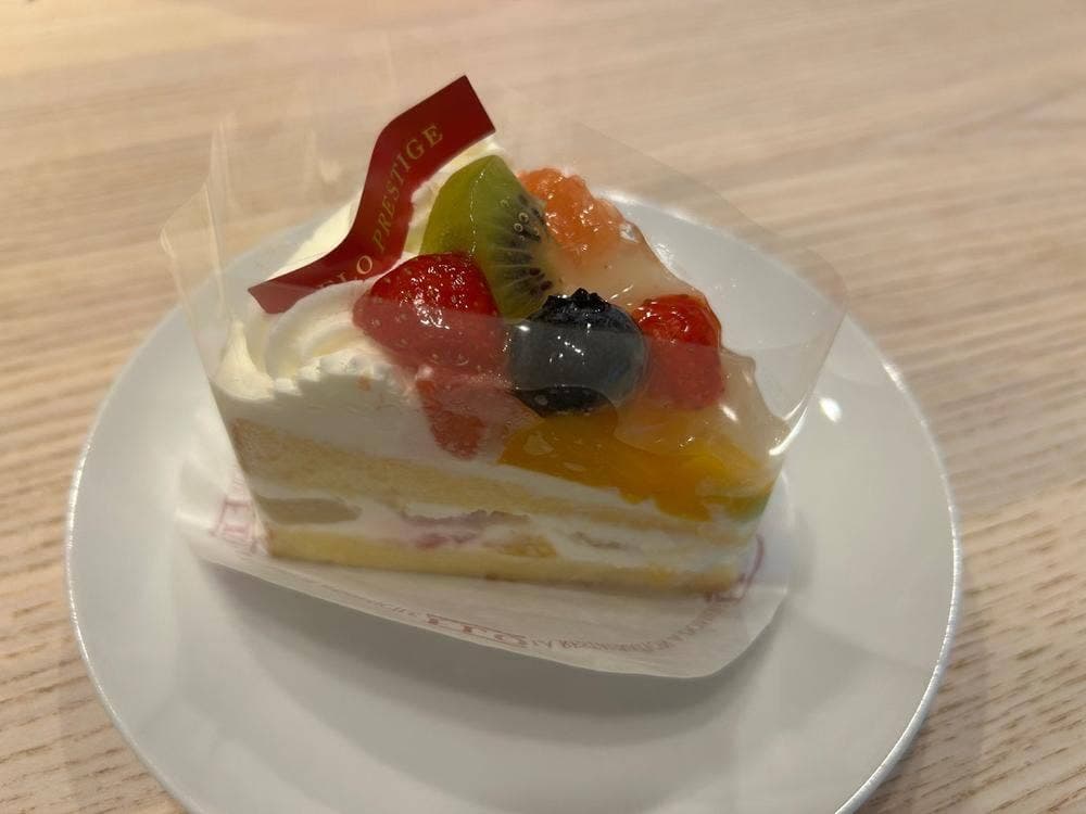 フロプレステージュ 成城コルティ 店
