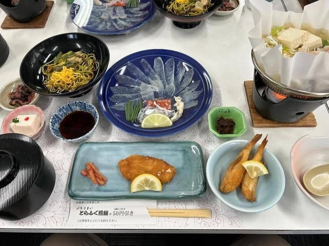 ふくの関長府観光会館店 - サブ画像1