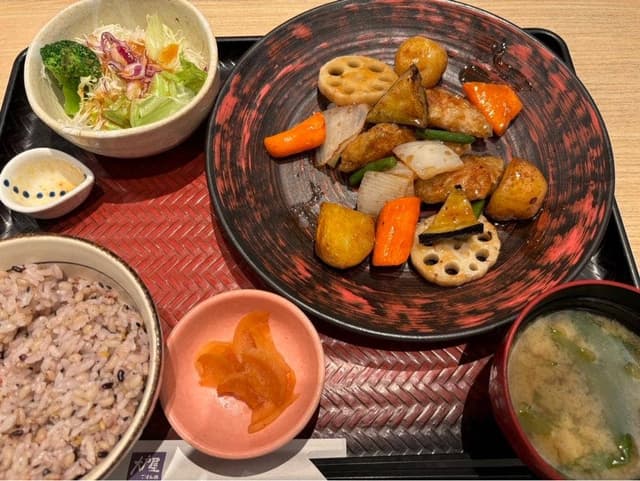 大戸屋ごはん処 イオンタウン名西店 - サブ画像3