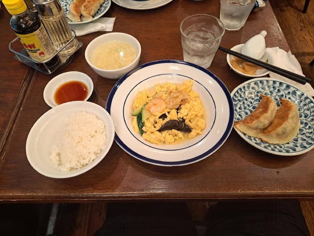 青菜 丸の内ブリックスクエア店