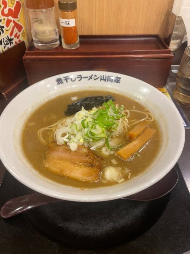 煮干しラーメン山岡家 狸小路4丁目店 - サブ画像3