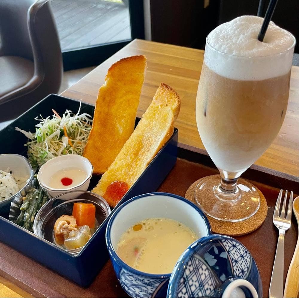 カフェ 茉莉加茶