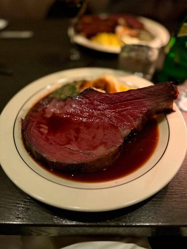 ロウリーズ・ザ・プライムリブ 赤坂 - サブ画像1