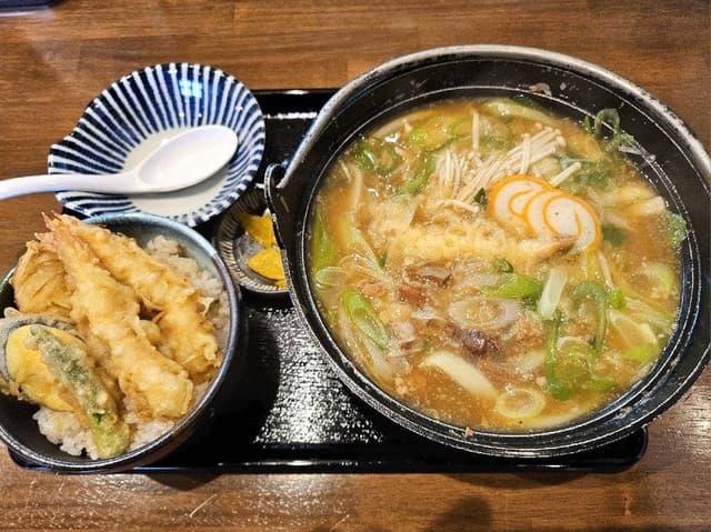 手延べうどん田舎 金沢店 - サブ画像1