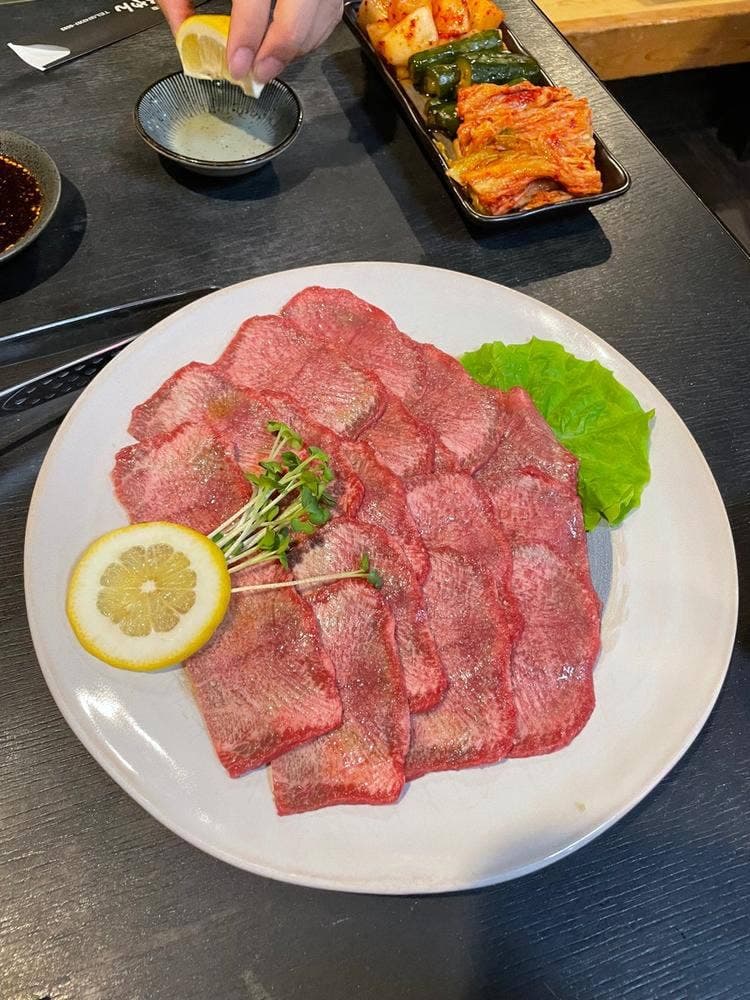 焼肉亭 ぢろやん
