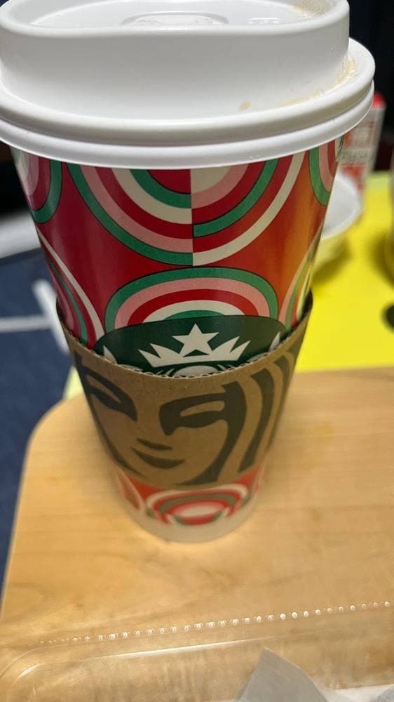 スターバックス コーヒー 京都岡崎蔦屋書店 - サブ画像2