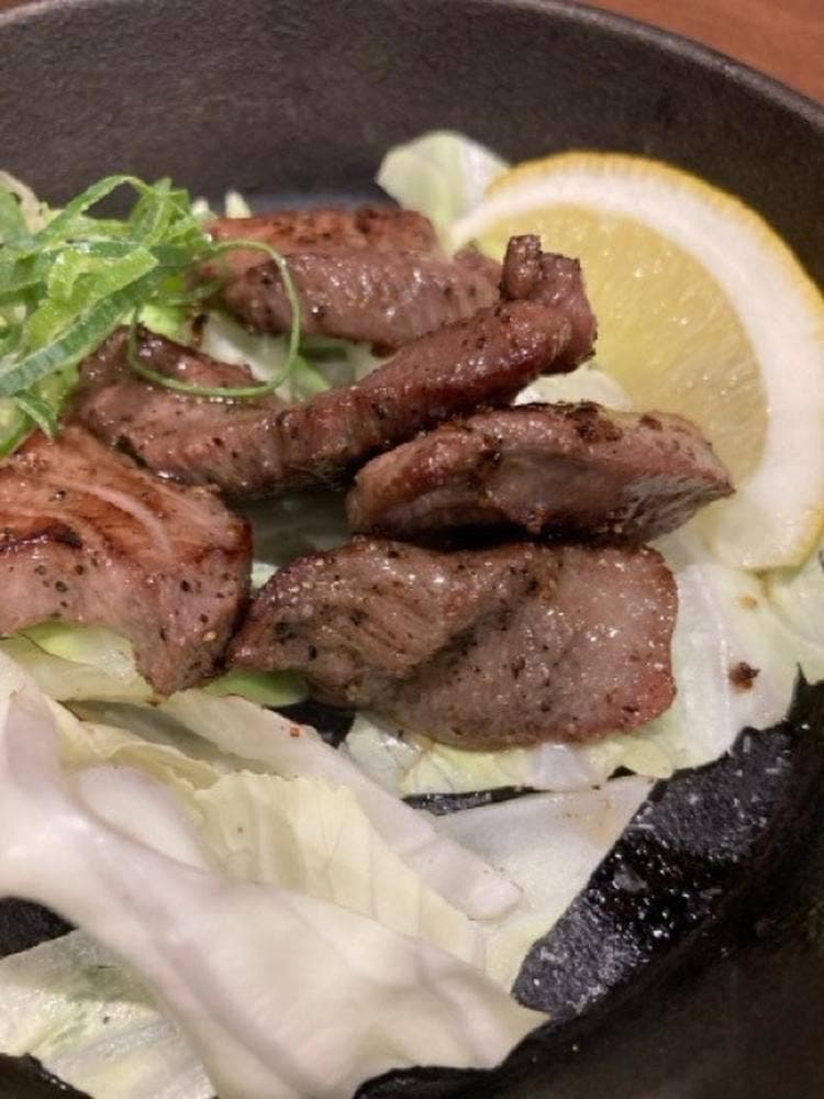 ちりとり鍋・鉄板焼き居酒屋 ホルモンと∞