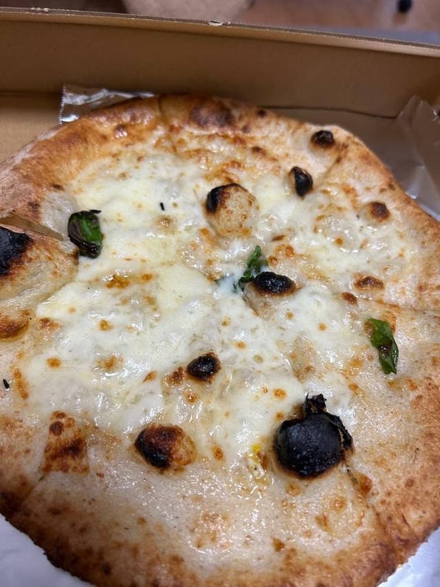 That's PIZZA 南堀江店 - サブ画像1