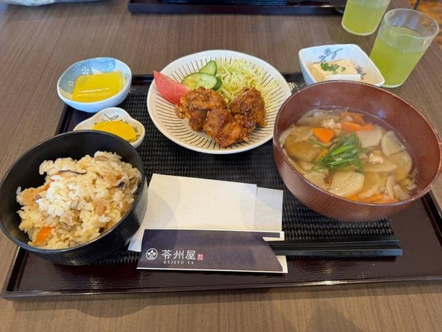 苓州屋 かかしの里店 - サブ画像1