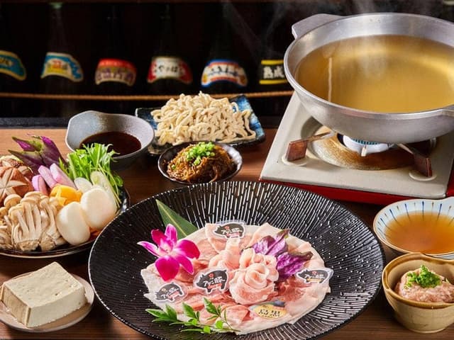 アグー豚しゃぶ&沖縄料理 安里家 - サブ画像1