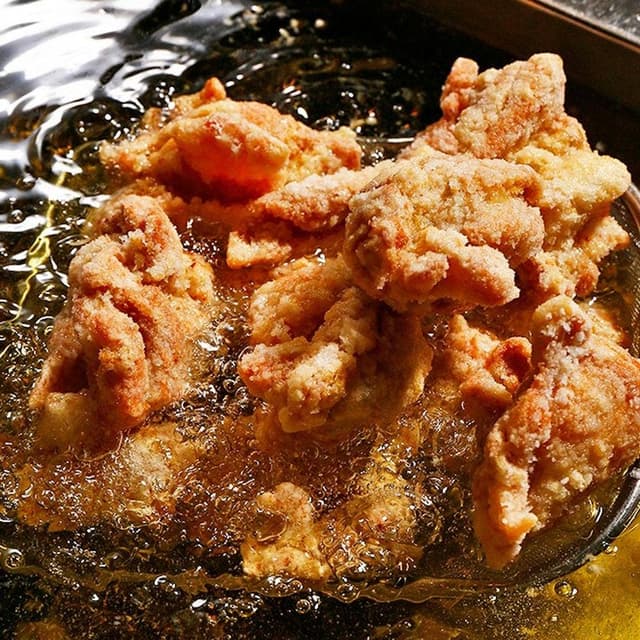 京橋東応援団 大分からあげと鉄板焼 勝男 - サブ画像1