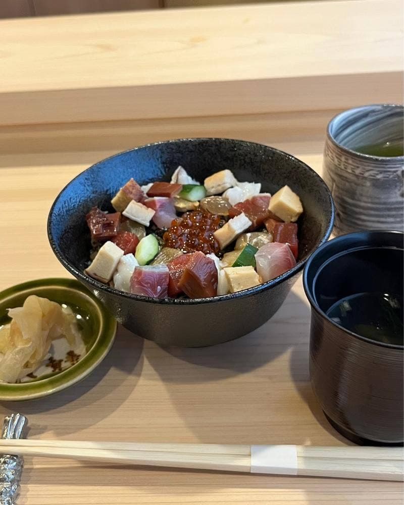 鮨けいか