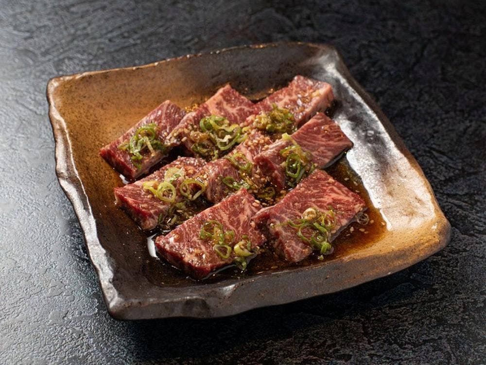 炭火焼肉 萩屋