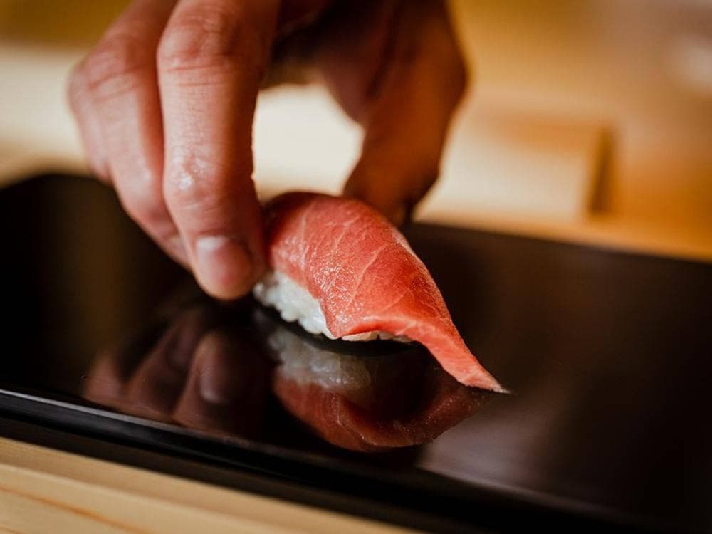 鮨ます田
