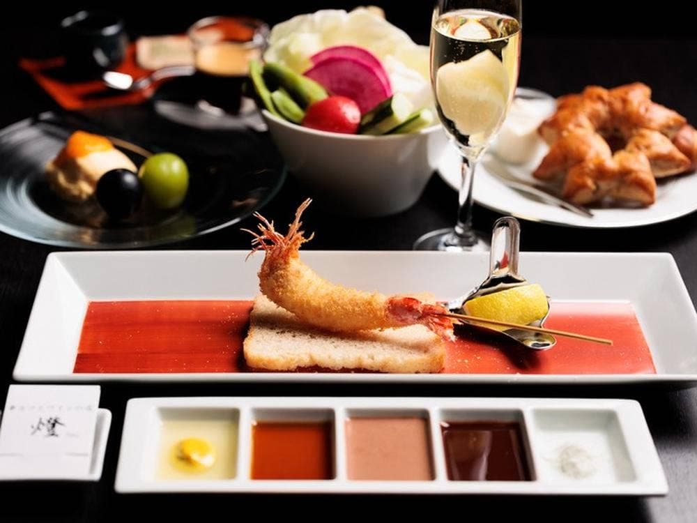 串カツとワインの店 燈-TOU-