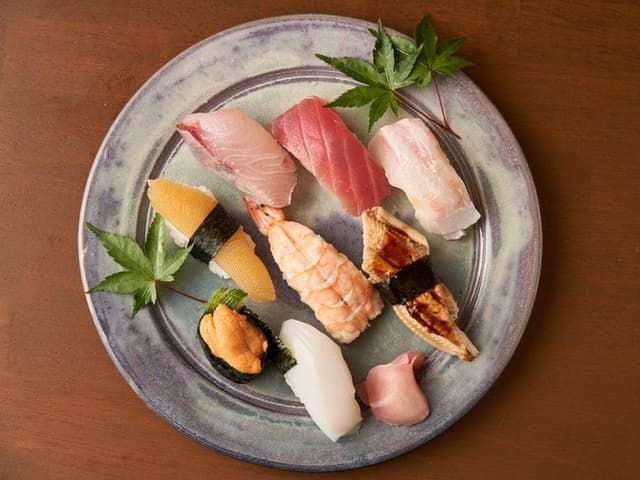 やまに寿司千本店 - サブ画像3