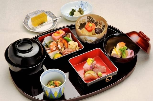 四季料理 右京 - サブ画像1
