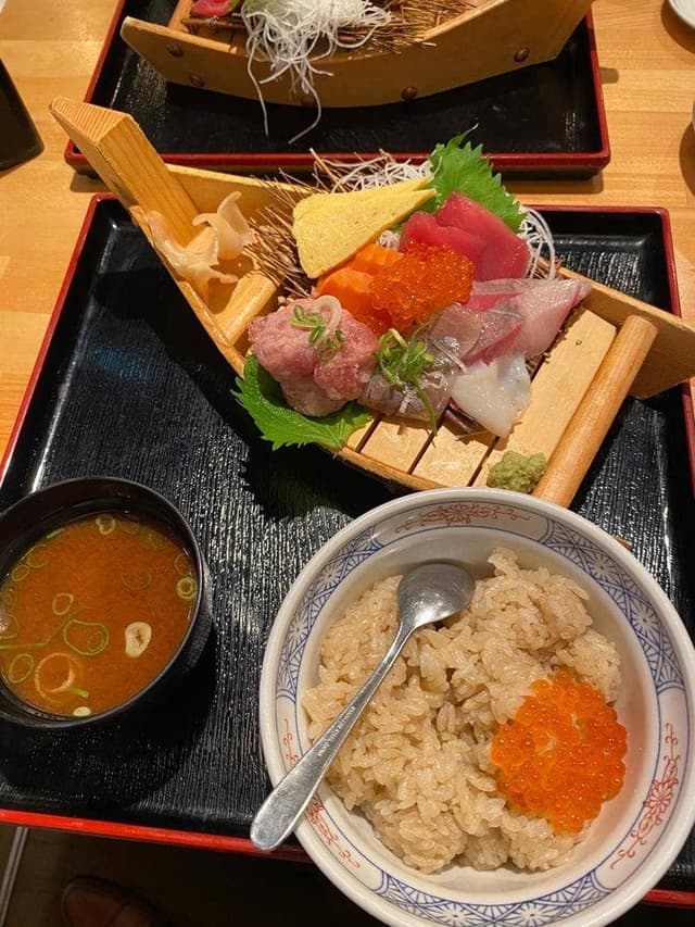 鮨 酒 肴 杉玉 西中島南方 - サブ画像1