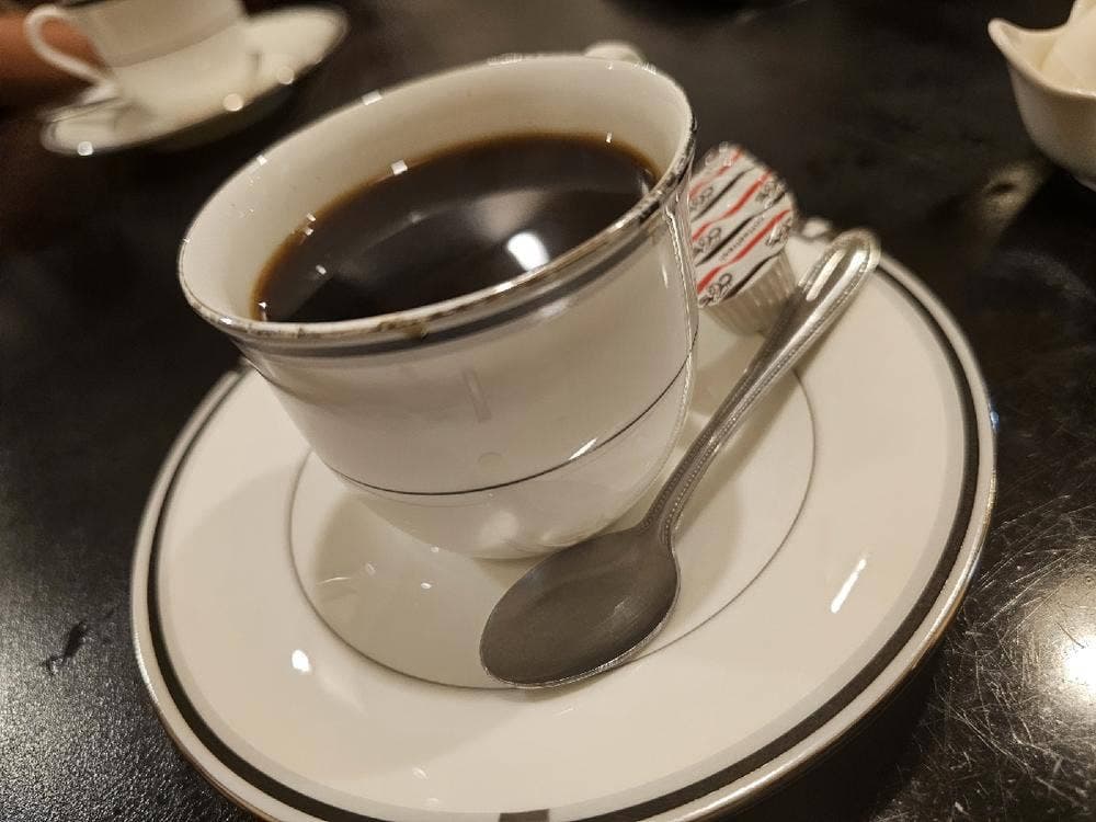 カフェドポーセレン