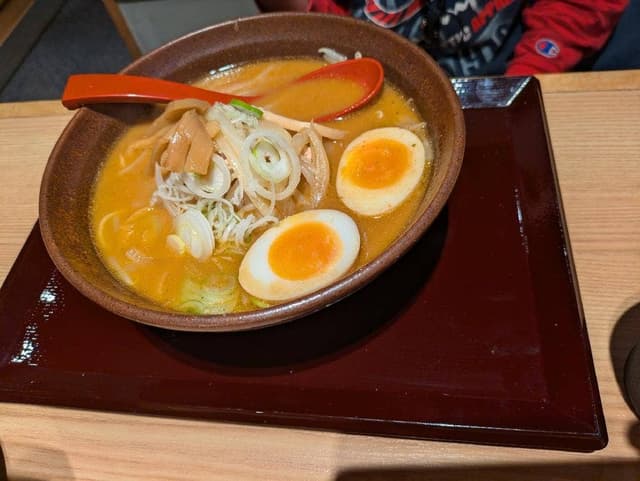 札幌味噌ラーメンアウラ 横浜駅西口パルナード店 - サブ画像2