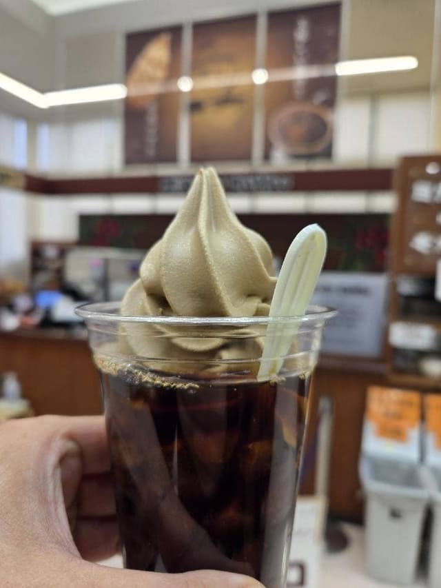 ミカド珈琲 軽井沢ツルヤ店 - サブ画像1