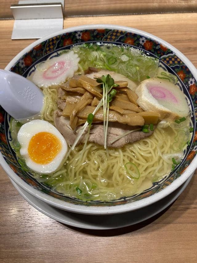函館麺厨房 あじさい 新千歳空港店 - サブ画像2