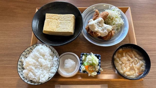 焼鳥 ハレツバメ 新宿三丁目店 - サブ画像1