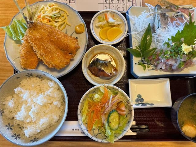 磯料理 マルゴ - サブ画像3