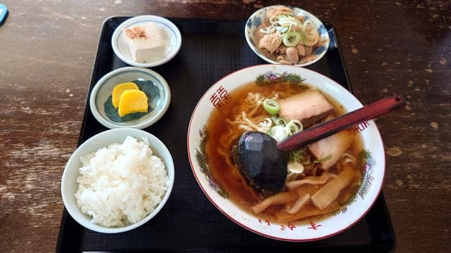 すがい食堂バイパス店 - サブ画像3