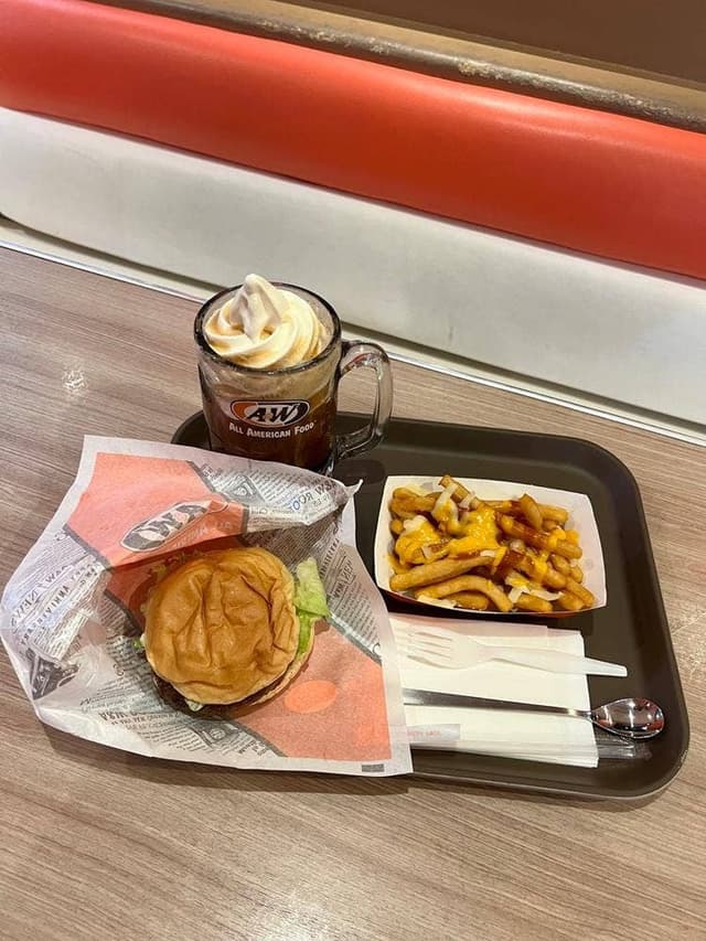 A&W 牧港店 - サブ画像3