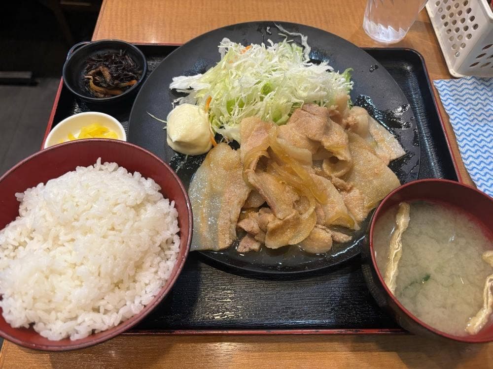 炉ばた 石くら