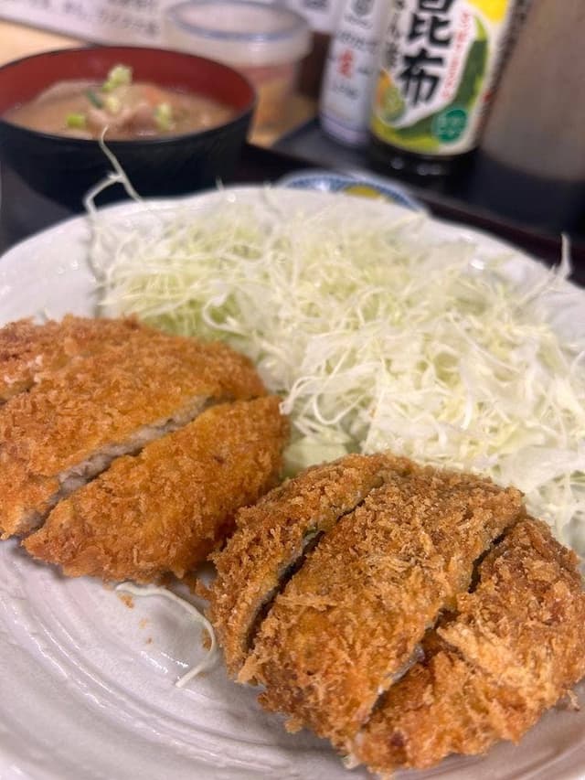 亀有メンチ - サブ画像3