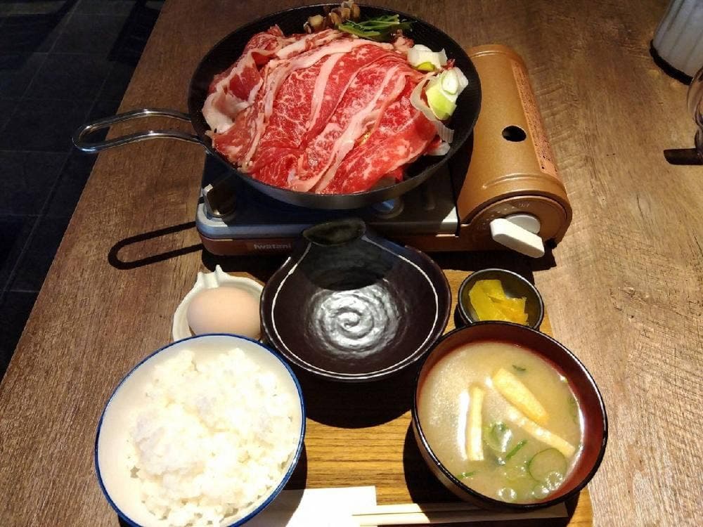 大衆すき焼き 北斗 四条烏丸店