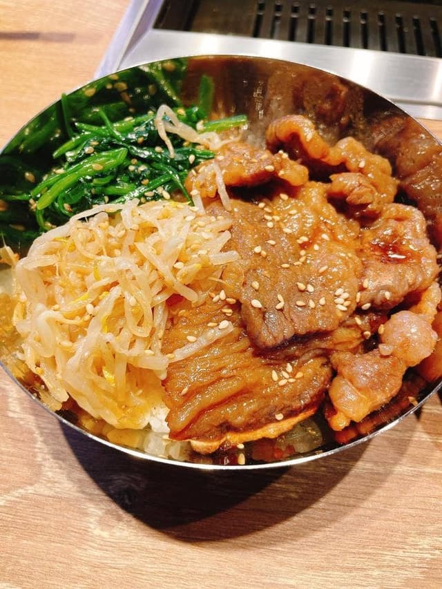 焼肉 MAVERICKS 上尾本店 - サブ画像1