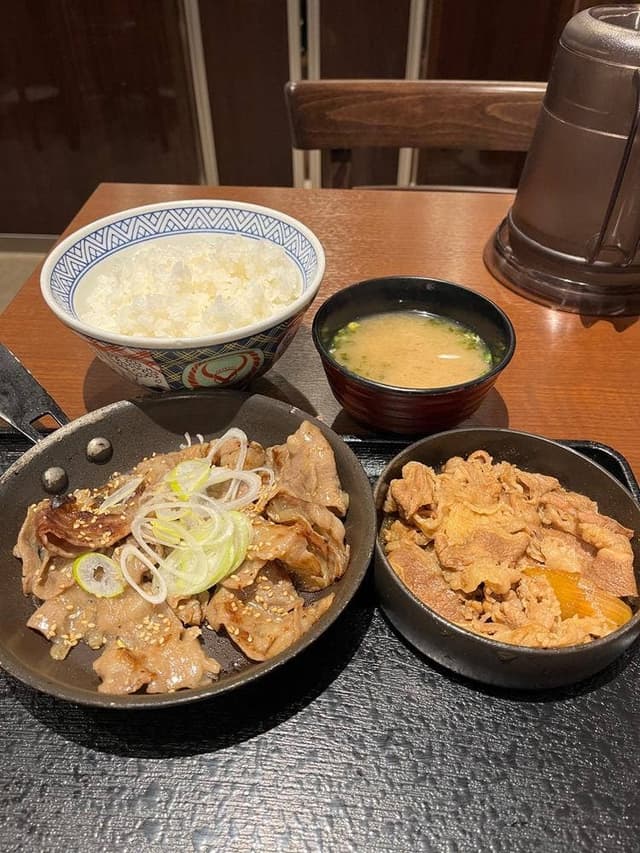 吉野家 阪急茨木市駅前店 - サブ画像1