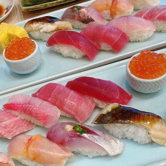 新宿栄寿司 西口店 - サブ画像1