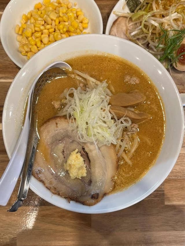 らーめんの館 輝 - サブ画像2