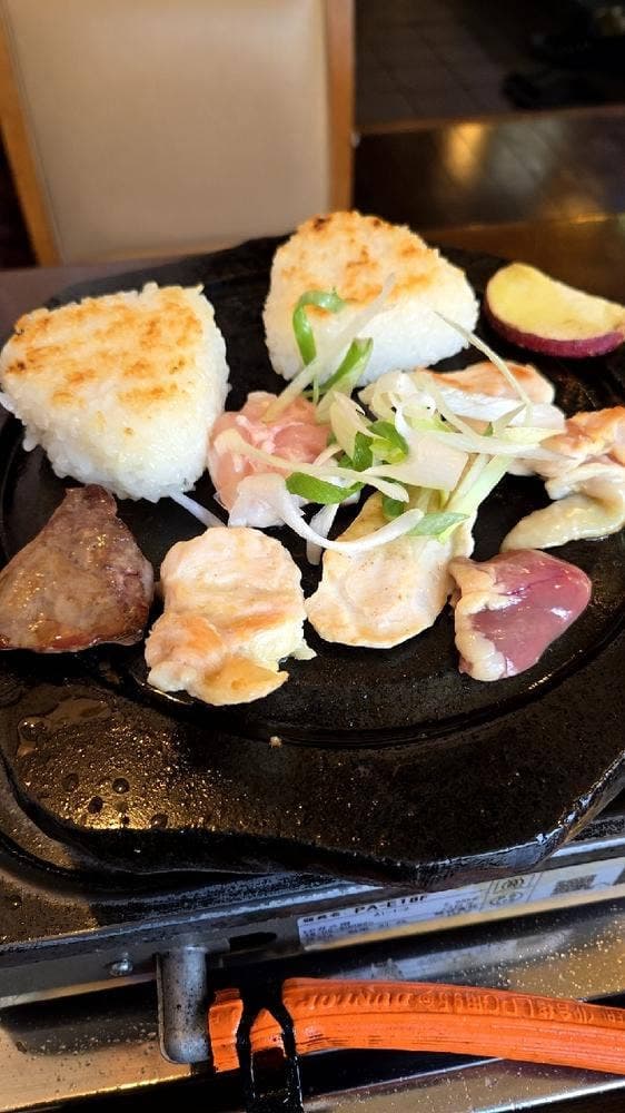 地鶏ごや