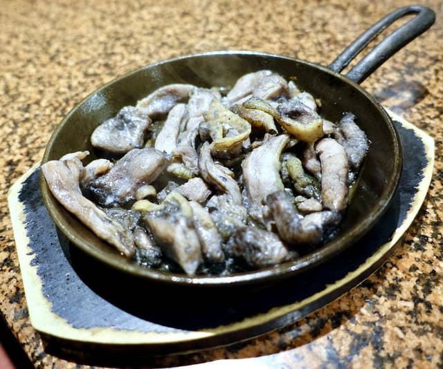 焼鳥の西屋 中央駅店 - サブ画像1