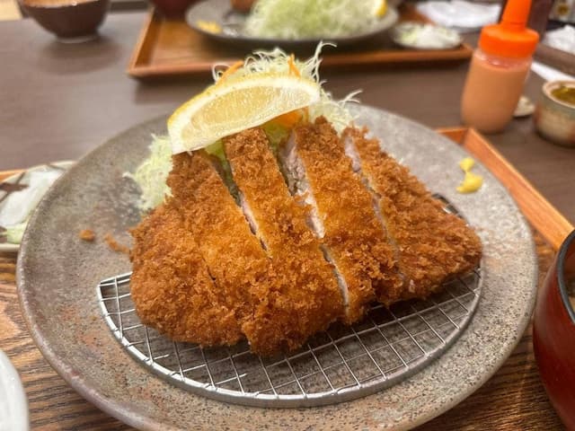 とんかつ かつ㐂 本荘本店 - サブ画像2