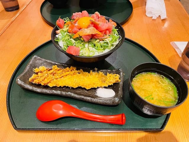 まぐろ屋ゑびす 伊丹空港店 - サブ画像2