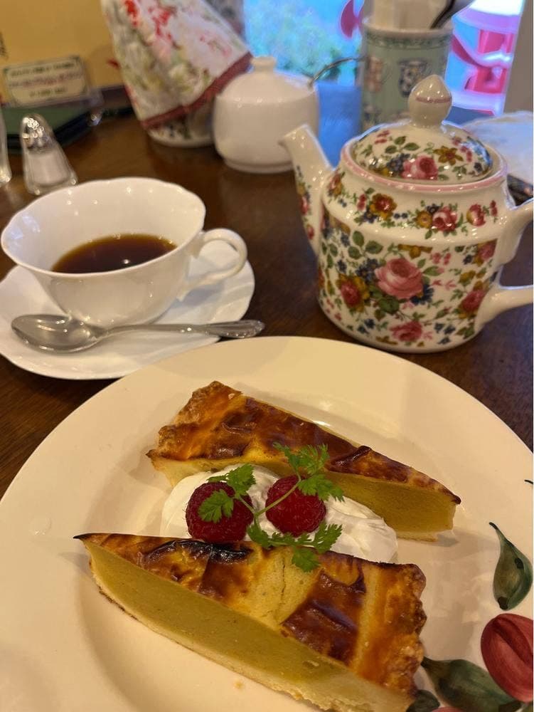 スリーチムニーズ
